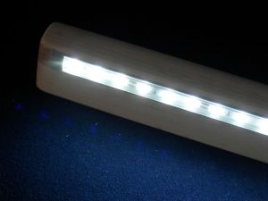 led-madla LED ZÁBRADLÍ-MADLO DŘEVĚNÉ PŮLKULATÉ R25mm BUK 59 mmX40 mm NA SCHODYZEĎ https://led-madla.eu/ Zakázková výroba