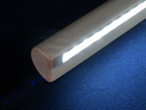 led-madla LED ZÁBRADLÍ-MADLO DŘEVĚNÉ PŮLKULATÉ R25mm BUK 59 mmX40 mm NA SCHODYZEĎ https://led-madla.eu/ Zakázková výroba